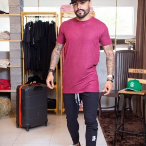 Camiseta Suede Vinho