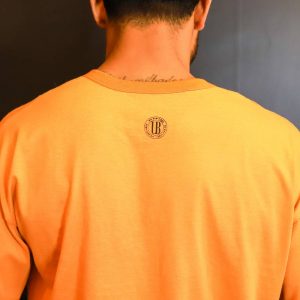 Camiseta Over Abóbora