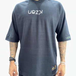 CAMISETA OVER PRETA UBZK